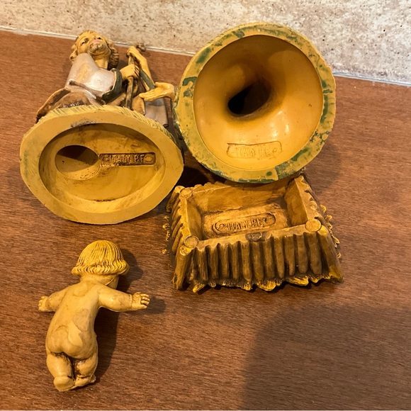 Vintage Pellegrini Nativity Set - Picture 8 of 11